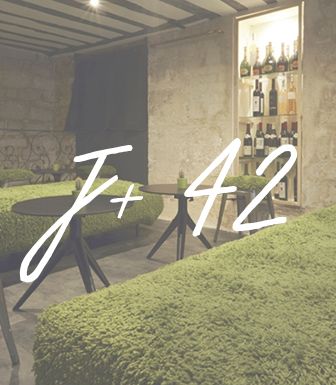 Le bar sur la pelouse