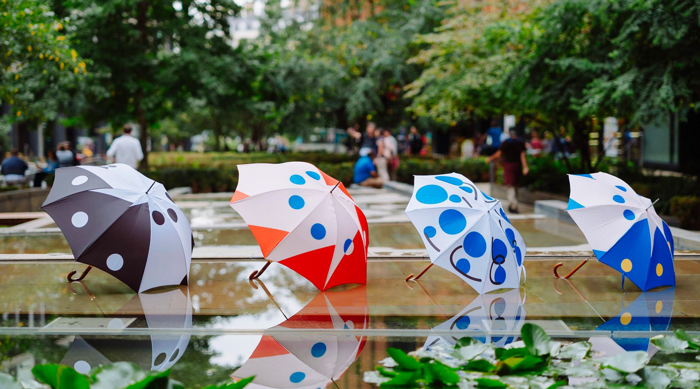 À lire si vous avez oublié votre parapluie