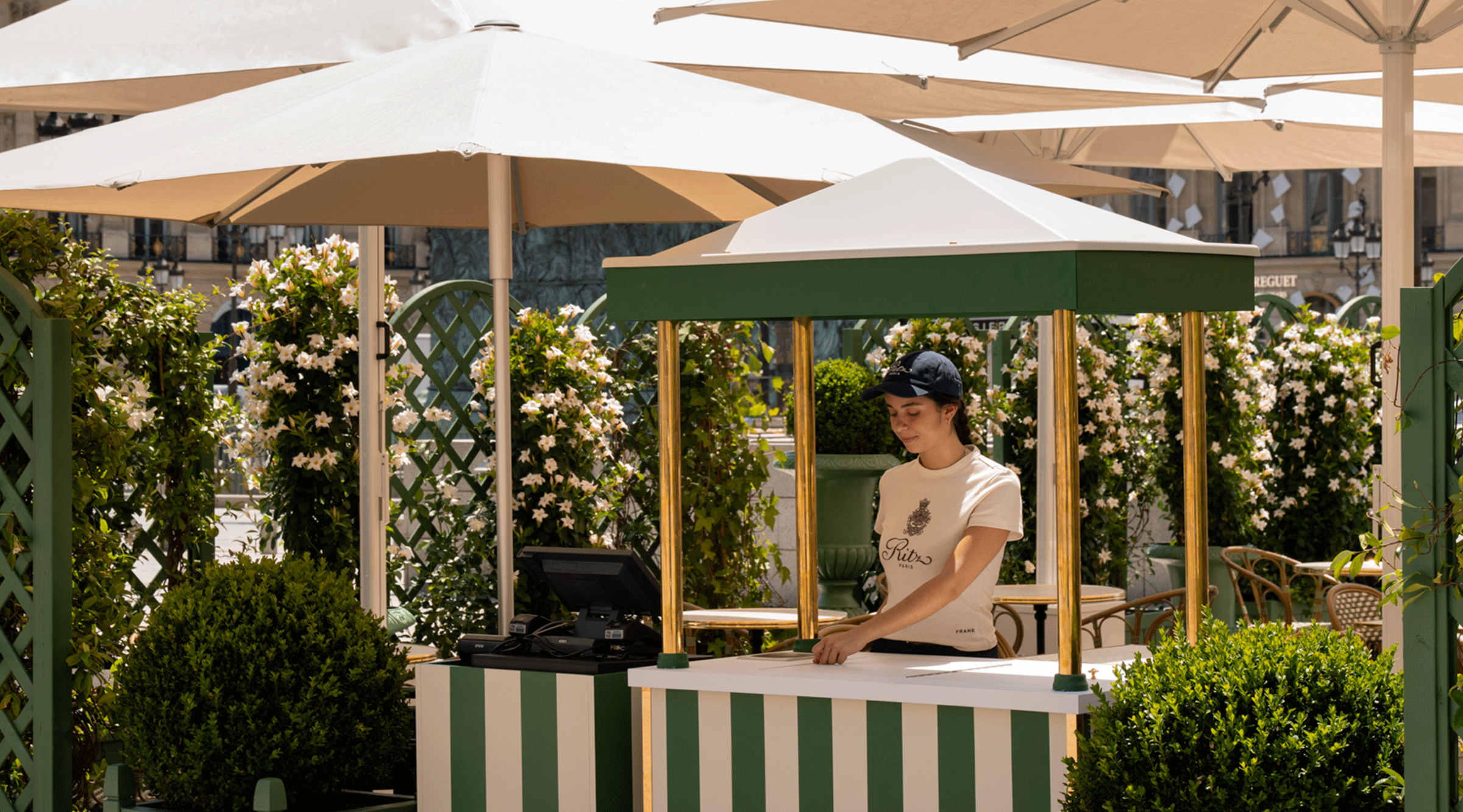 La première terrasse de la place Vendôme