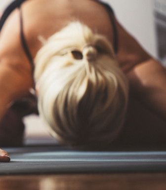 Yoga volant