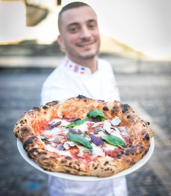 "C'est la meilleure pizza de Paris"